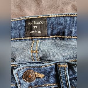 Just black skinny jeans